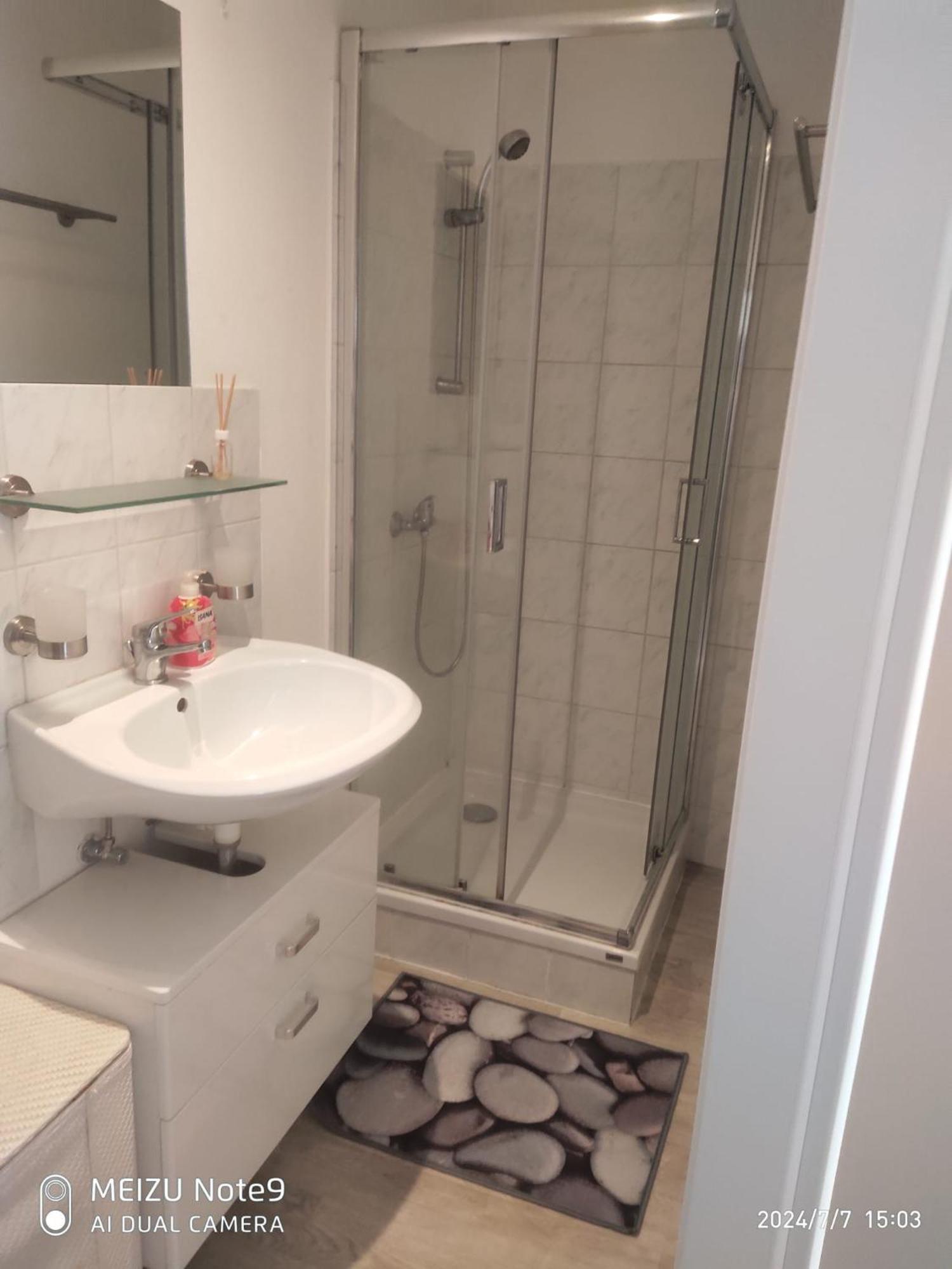 Familienappartement In Zentrum Schwerin  Zewnętrze zdjęcie